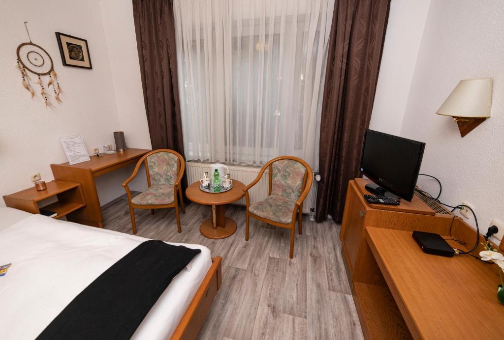 Hotel am Schlosspark Essen - Resim 12