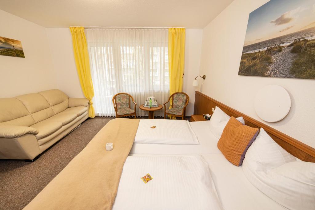 Hotel am Schlosspark Essen - Resim 44