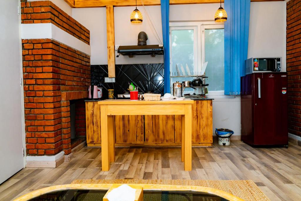 Kuchyň nebo kuchyňský kout v ubytování Silu Homes by Hostmandu