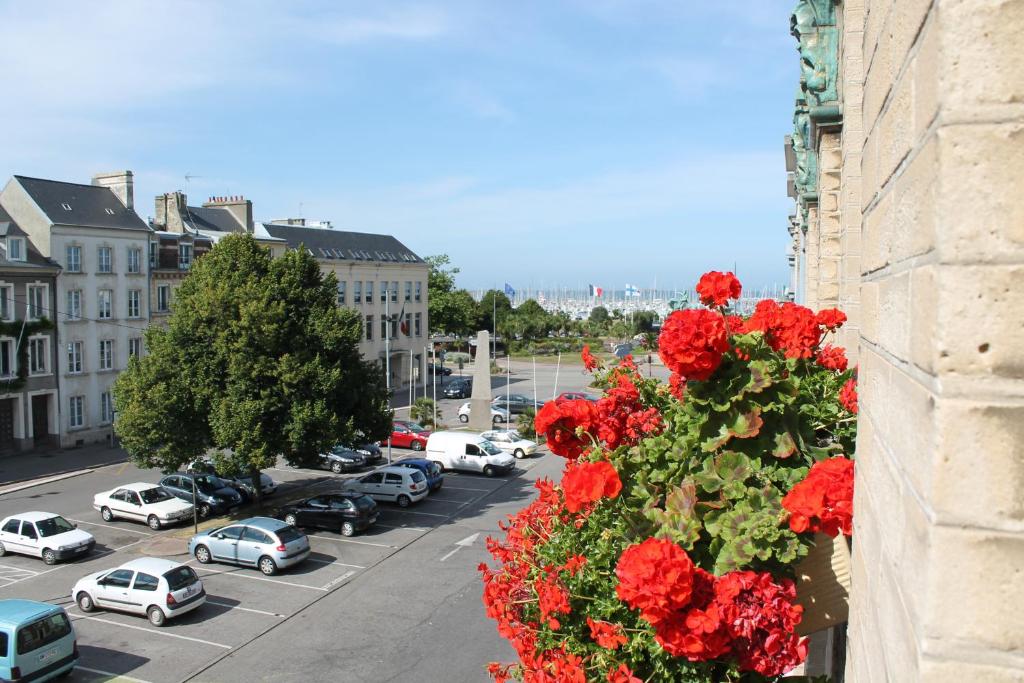Fotografie z fotogalerie ubytování Hotel Napoléon v destinaci Cherbourg en Cotentin