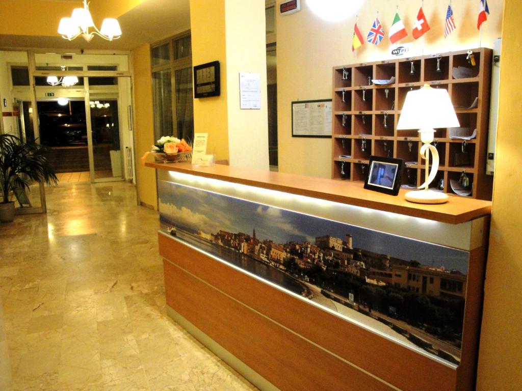 Vstupní hala nebo recepce v ubytování Hotel Viola