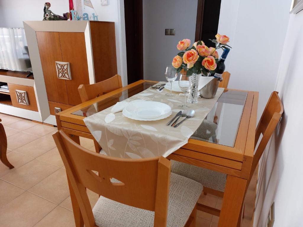 A cozinha ou cozinha compacta de Apartamento Nerja Beach