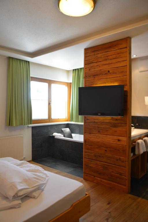 Hotel am Römerweg - 12