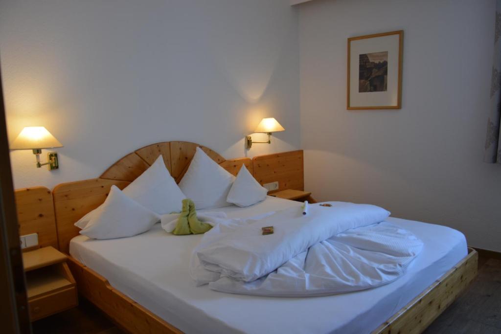 Hotel am Römerweg - 1