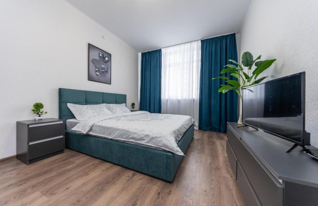 Pozniaky, sovremennye apartamenty ul E.Pchelky 7 main photo