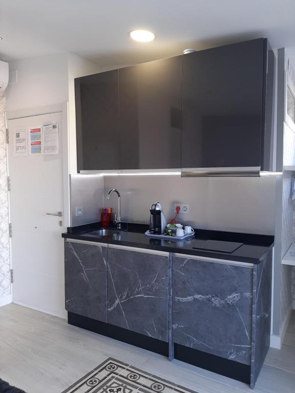 LA SUITE DEL CONDE LUXURY SUITES, Sevilla – Precios 2023 ...
