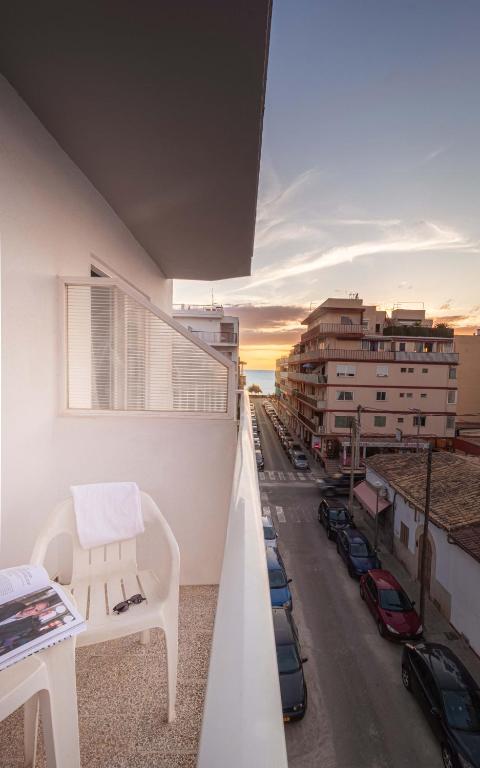Hostal Lido, El Arenal – Updated 2023 Prices