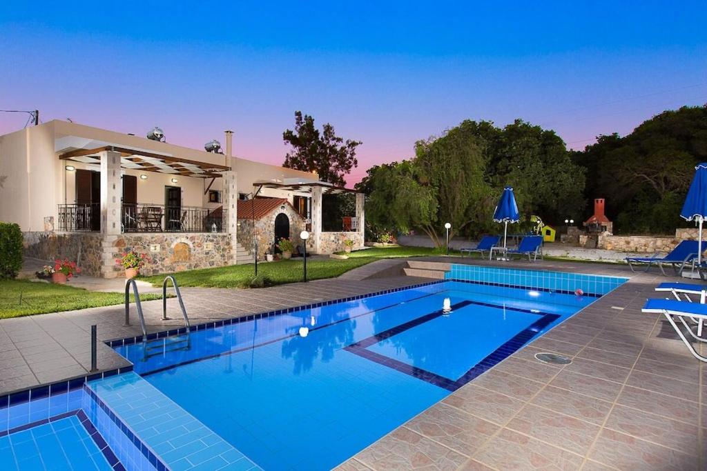 The swimming pool at or close to Aphrodite Villa
