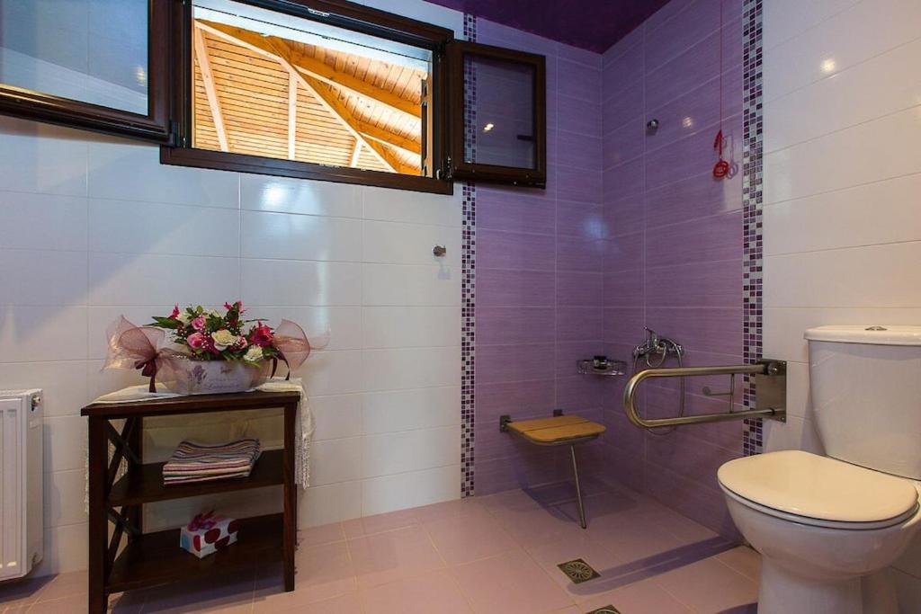 A bathroom at Aphrodite Villa