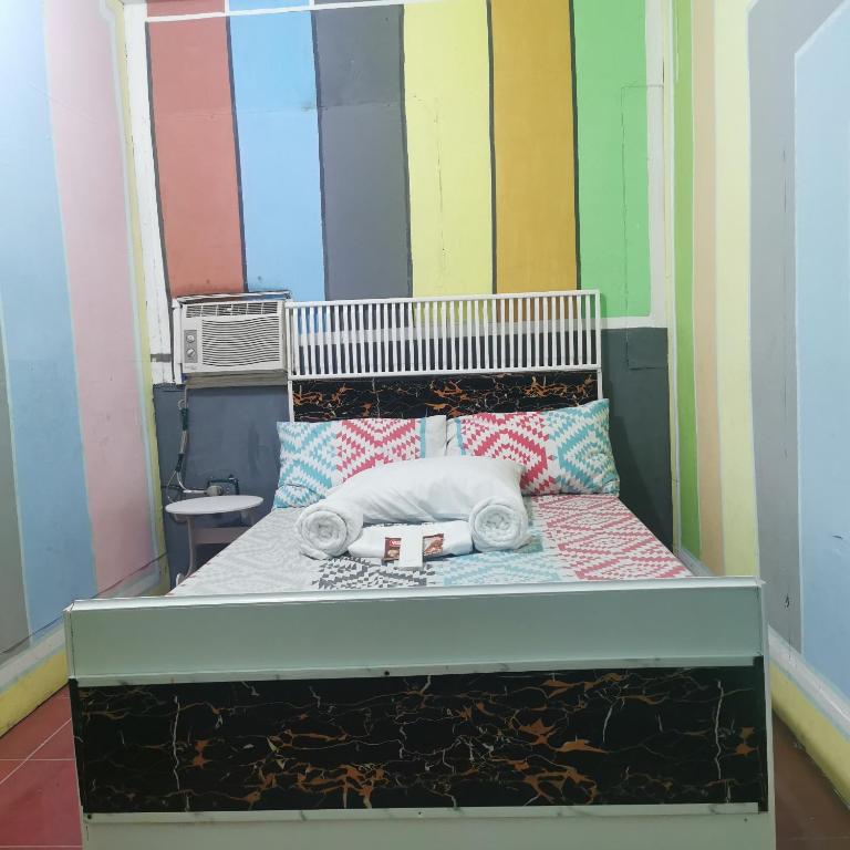Cabanatuan City PNY TRANSIENT INN 3 - Appartement D'une Chambre