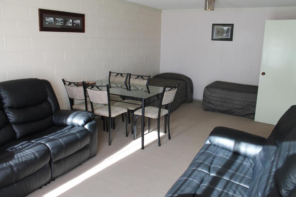 Riverview Motel - Resim 37