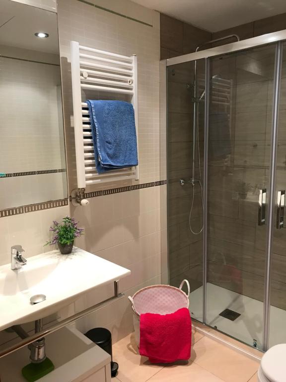 Kúpeľňa v ubytovaní Apartament Catalunya, céntrico y con Parking
