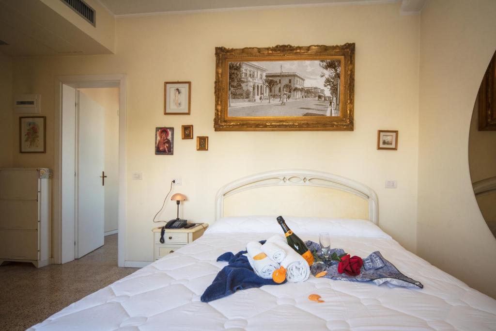 Hotel Cristina Hospitality Centrale - Habitación Familiar Con Balcón