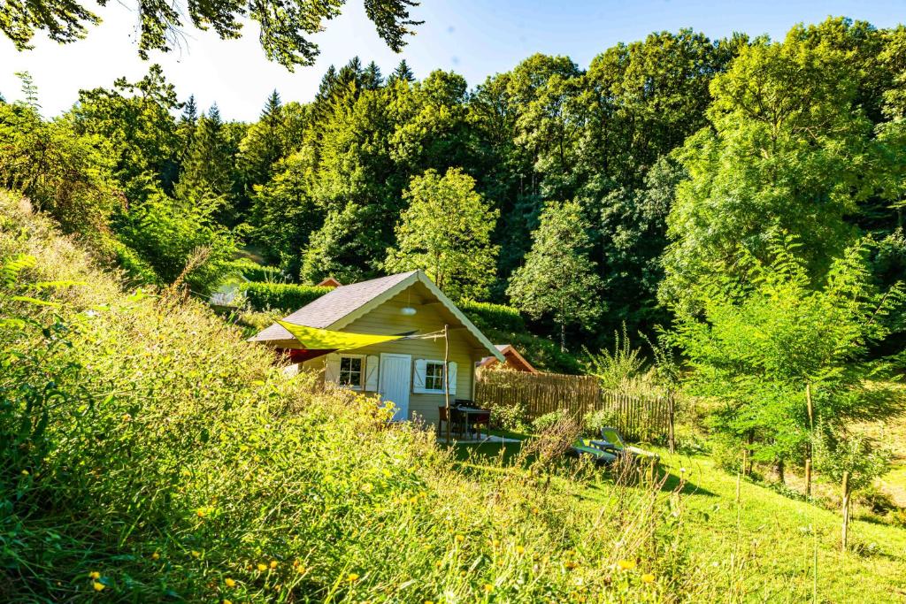 Zahrada ubytování Les Cabanes d'Hestia