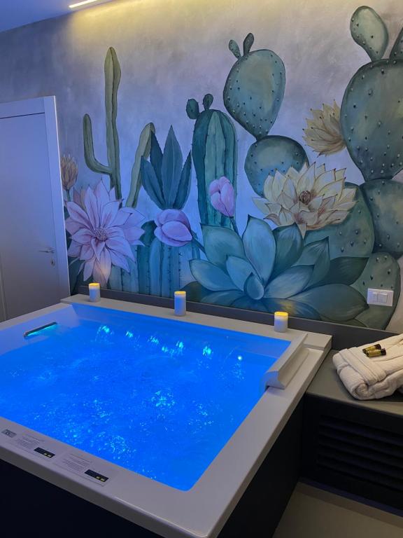 Basen w obiekcie SiricyAus Luxury Room lub w pobliżu