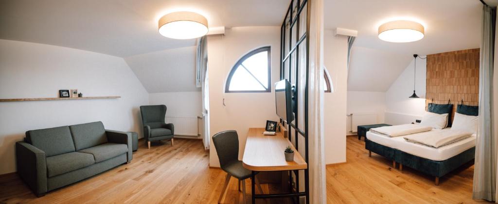 Postel nebo postele na pokoji v ubytování Mein Hotel Fast