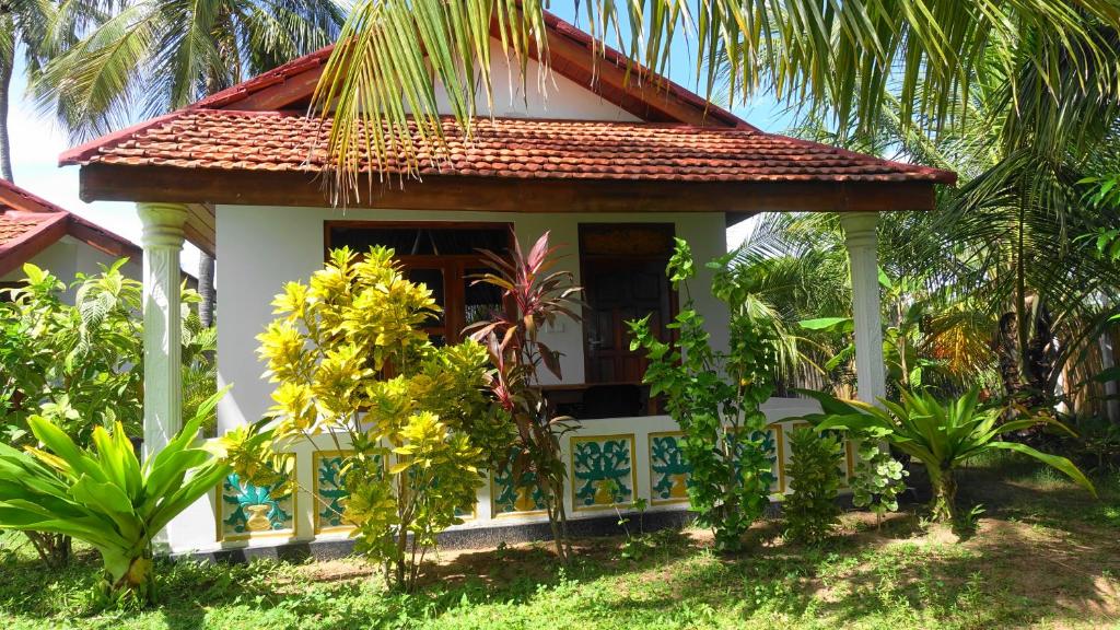 Regina Beach Bungalow - 15