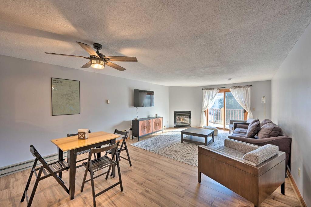 Gallery image of Lincoln Apartment with Balcony 2 Mi to Loon Mtn! in Lincoln