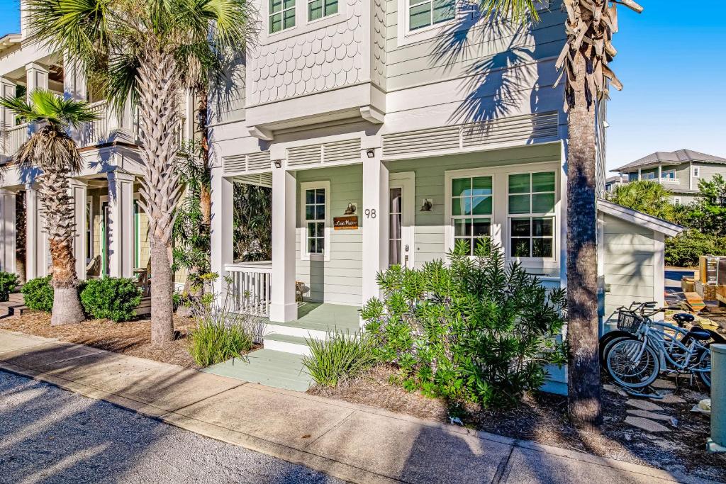 Crab & Whale, Santa Rosa Beach (updated prices 2024)