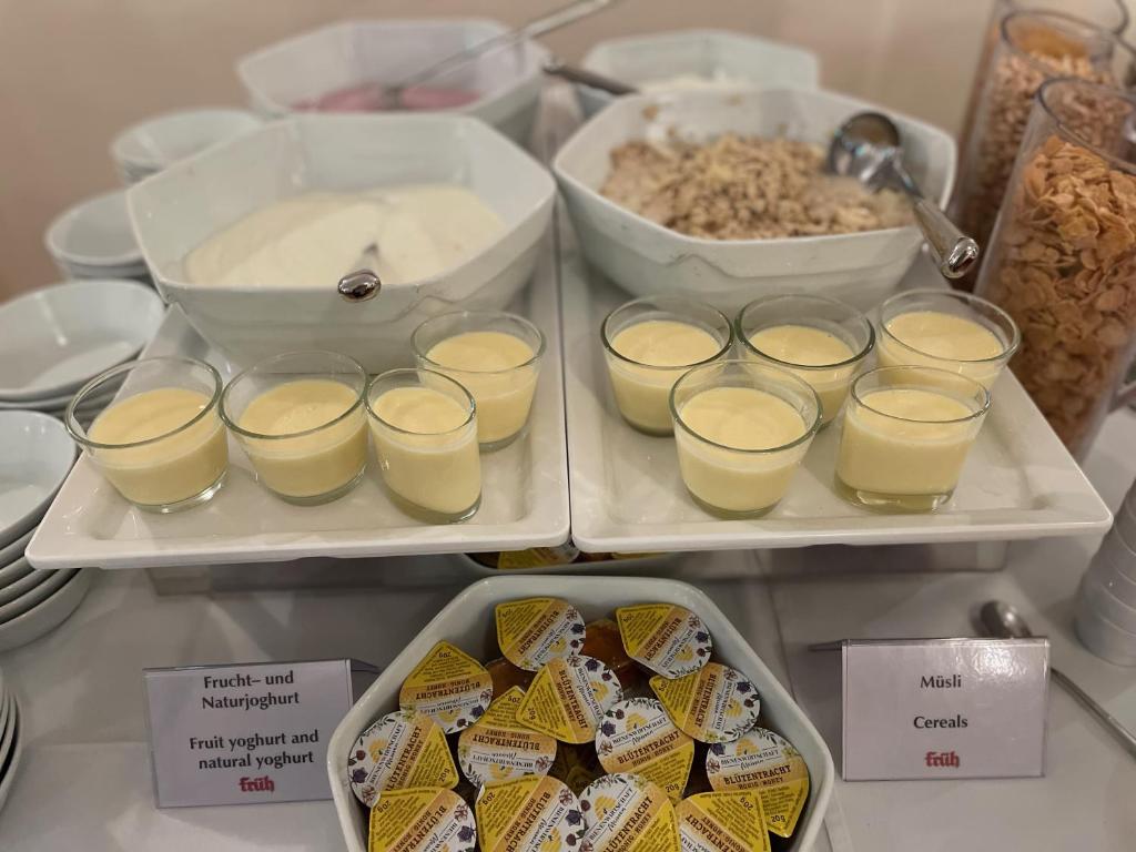 Eden Hotel Früh am Dom - Resim 26