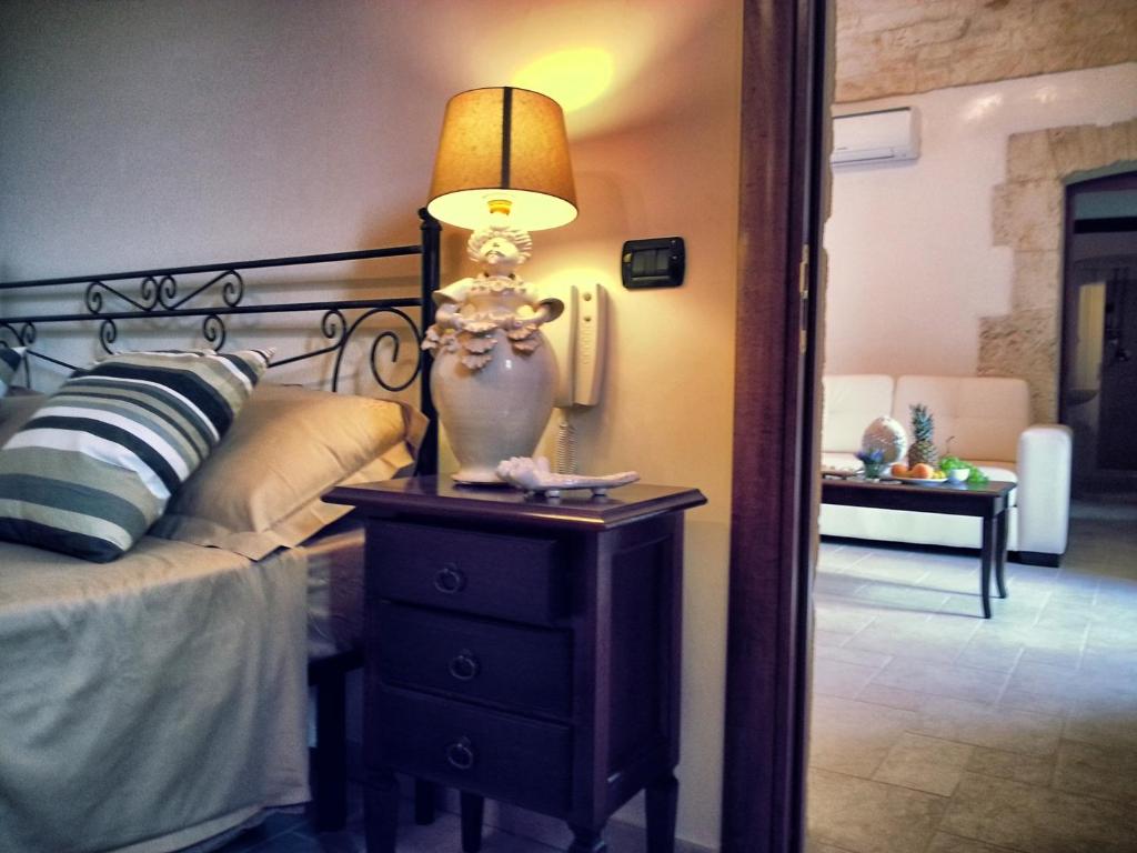Trullieu Guesthouse Alberobello - Deluxe Double Room
