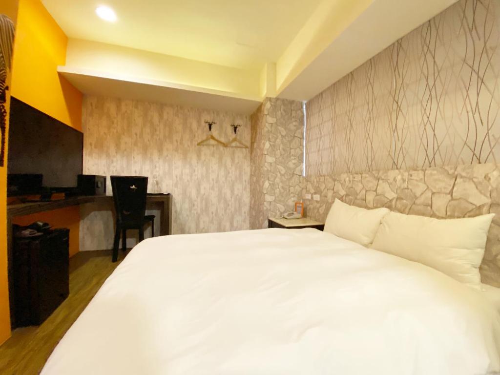 Taichung Old F Hotel - Wirtschaft Doppelzimmer
