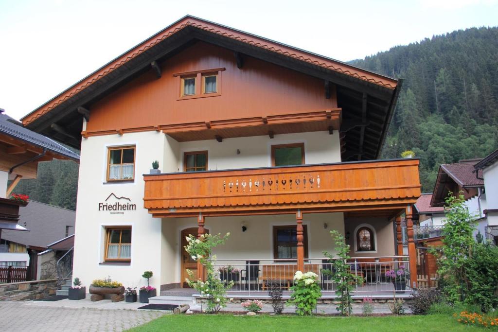 Budova, kde se apartmán nachází