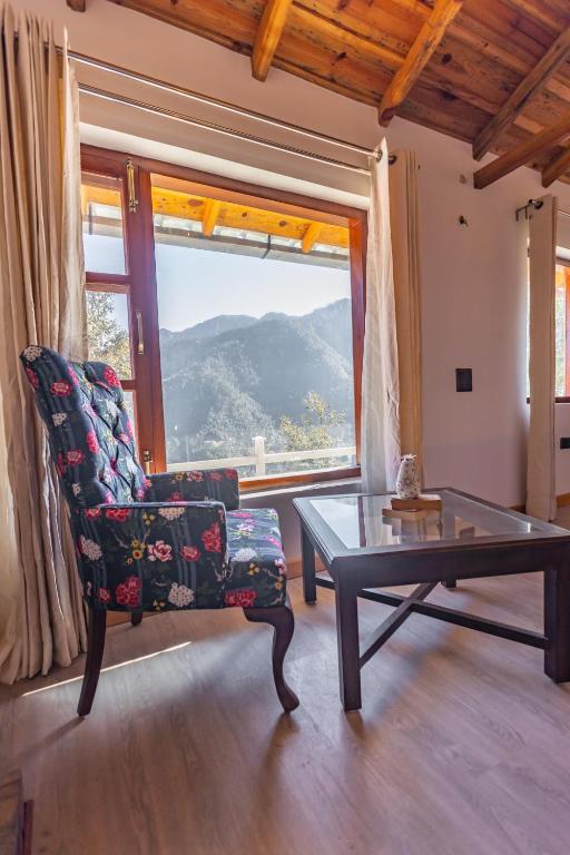 Nespecifikovaný výhled na hory nebo výhled na hory při pohledu z bed and breakfast