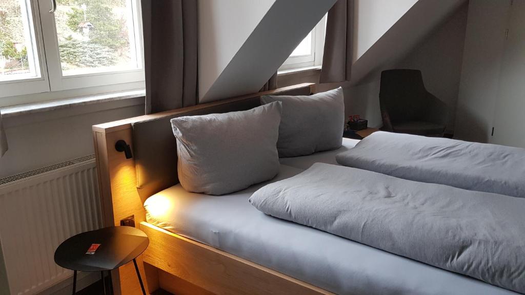 Hotel Hirsch - Deluxe Double Room