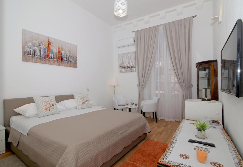 Room in Dubrovnik with air conditioning, WiFi washing machine 4246-3