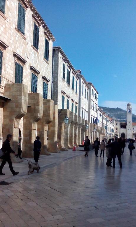 Hostia v ubytovaní Room in Dubrovnik with air conditioning, WiFi washing machine 4246-3