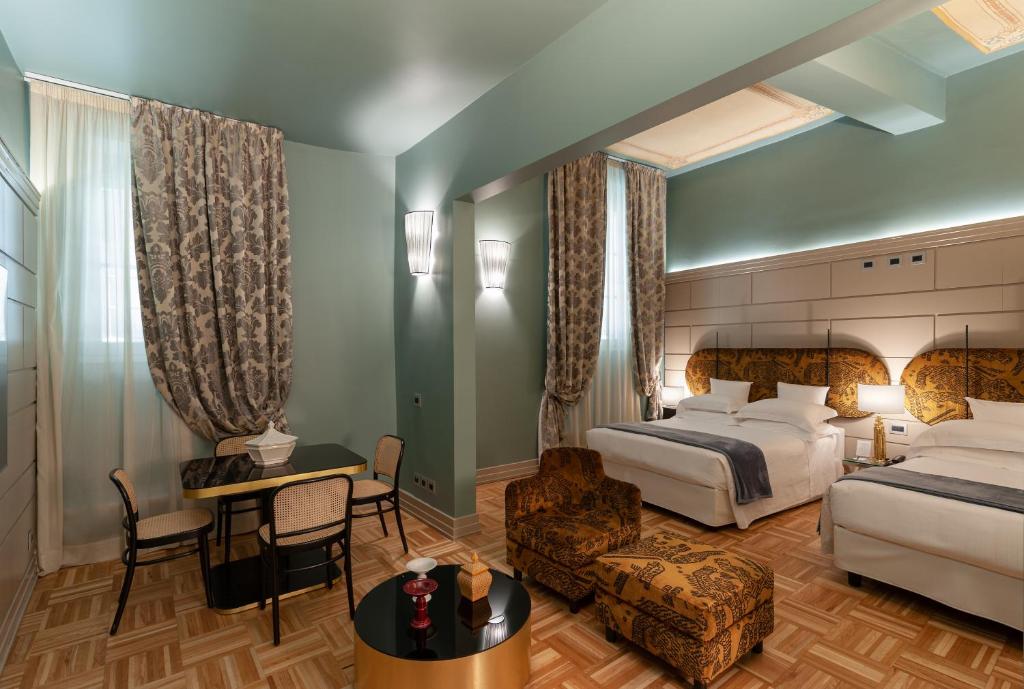 Hotel Number Nine - Resim 31