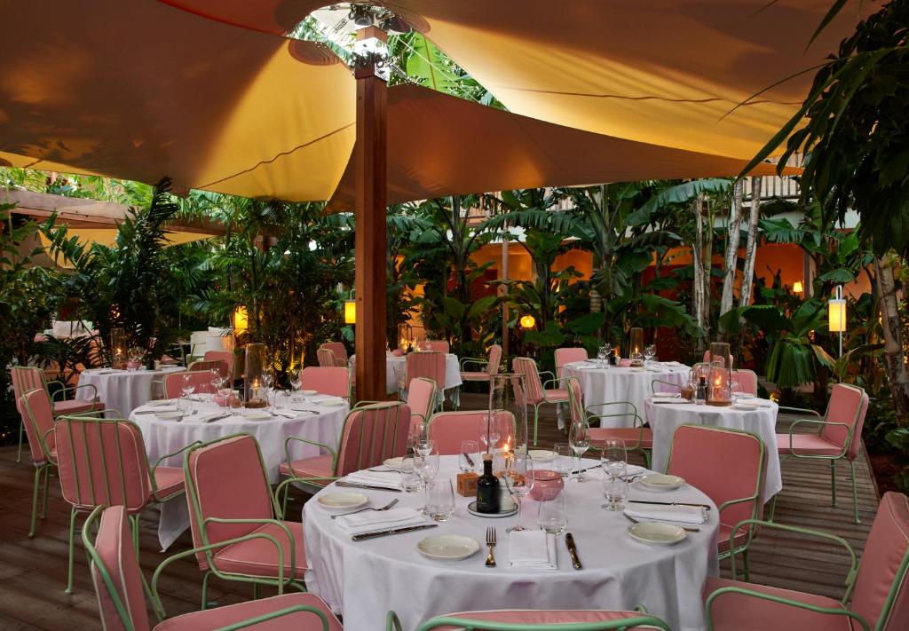Restaurace v ubytování Tropical Hotel St Barth