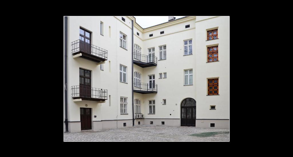 Budova, v ktorej sa apartmán nachádza