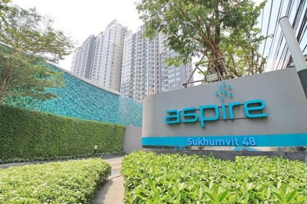 Cosy 2 bedroom condo on Sukhumvit, BTS Phra Khanong - Appartement De Deux Chambres