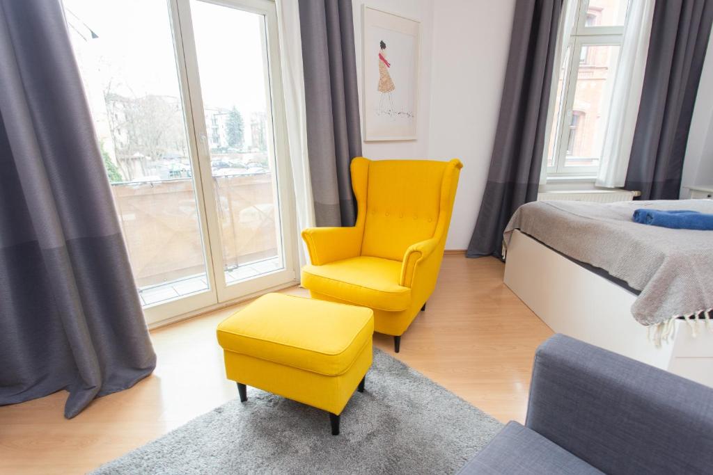 FullHouse - Halle - AB7 Apartments - City Center - One-Bedroom Apartment