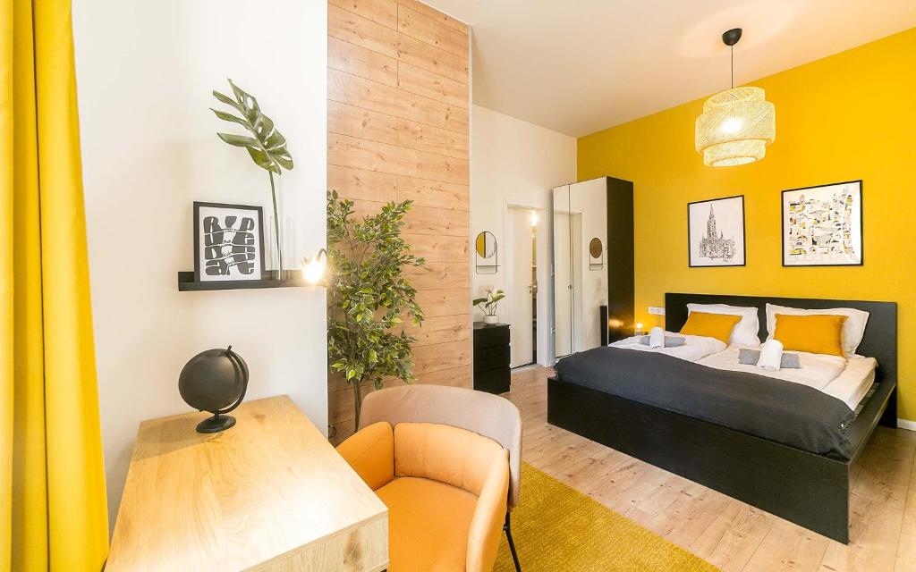 Posteľ alebo postele v izbe v ubytovaní A13- Boutique Apartments, Best Location, by BQA