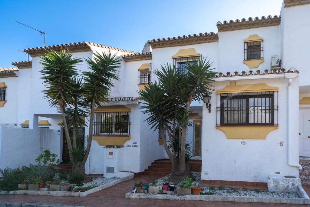 Fotografia z galérie ubytovania 3 Bedroom House, 400m to the Beach, Near La Cala de Mijas v destinácii Málaga