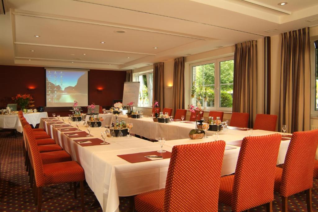Nápoje v ubytování NordWest-Hotel Bad Zwischenahn