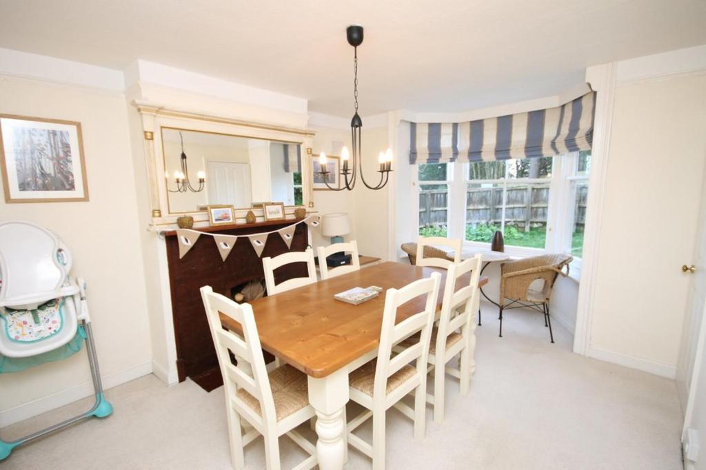 West Bay Cottages Yarmouth Isle of Wight - 