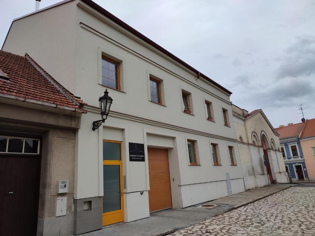 Byggingin sem íbúðin er í
