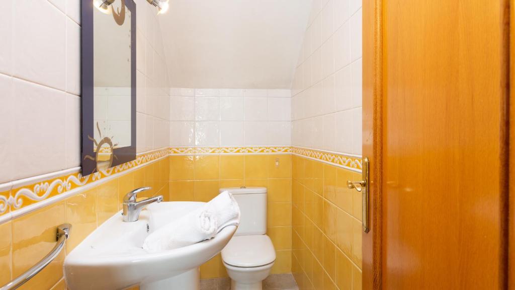 Kúpeľňa v ubytovaní 2 Garb - Lloret de Mar