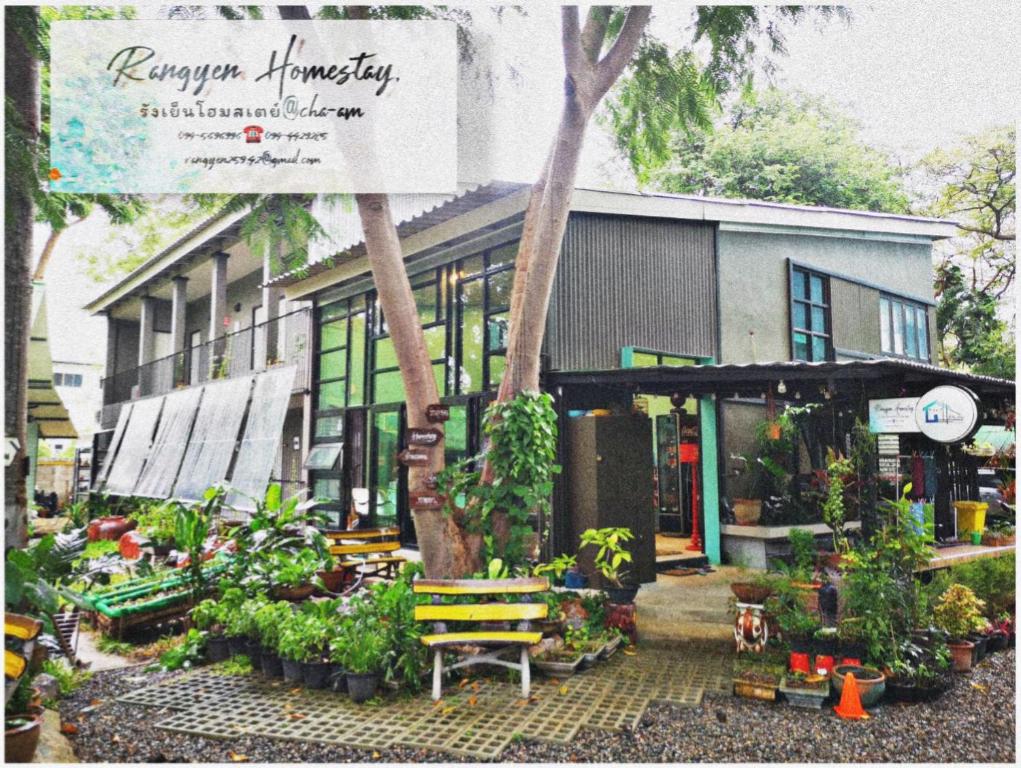 Zahrada ubytování Rangyen Homestay Cha-Am รังเย็น