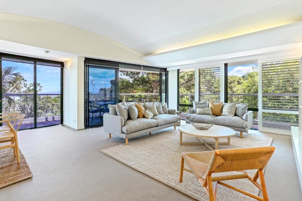 Χώρος καθιστικού στο Retreat to tranquillity, Noosa Heads