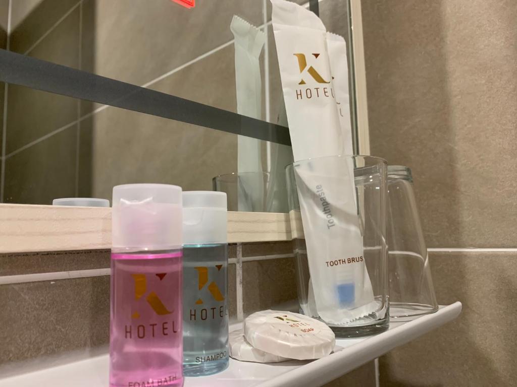 Koupelna v ubytování K Hotel