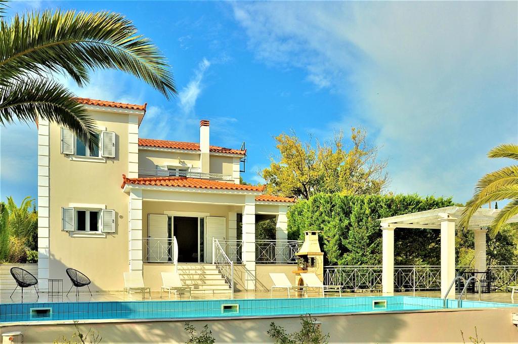 Πισίνα στο ή κοντά στο Sea Wave Villa Kefaloniaprivatevillas