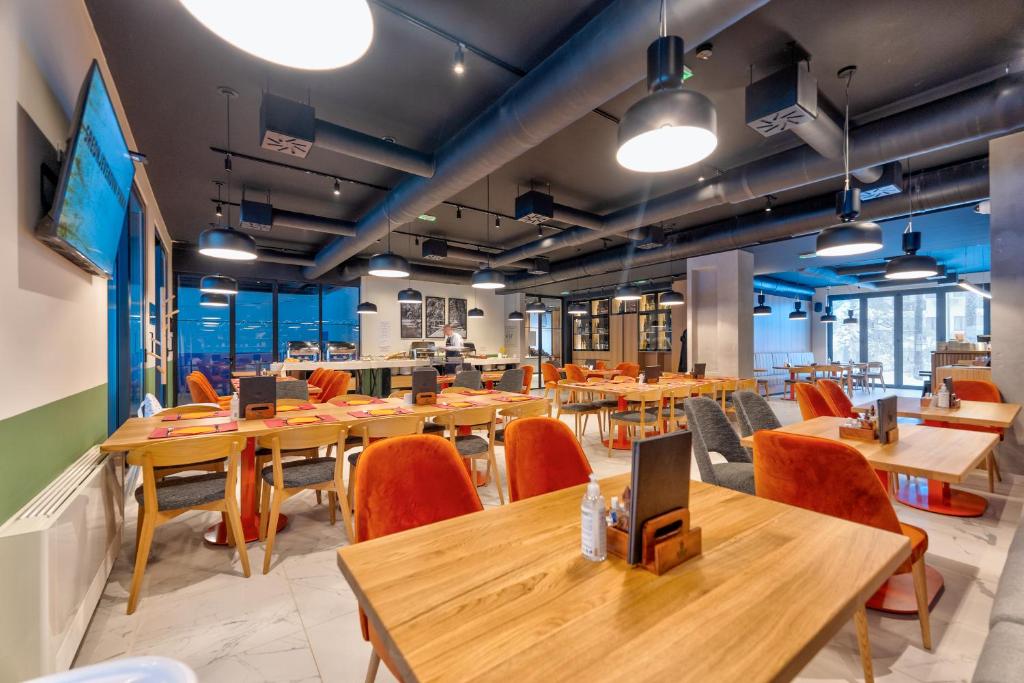 Restaurace v ubytování Konak Apartmani & SPA