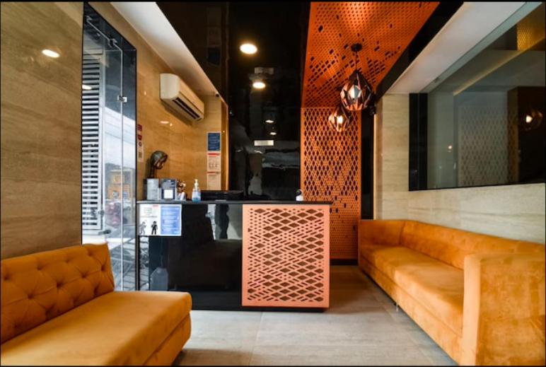 Posezení v ubytování Ka10 SQUARE HOTEL & BANQUETS