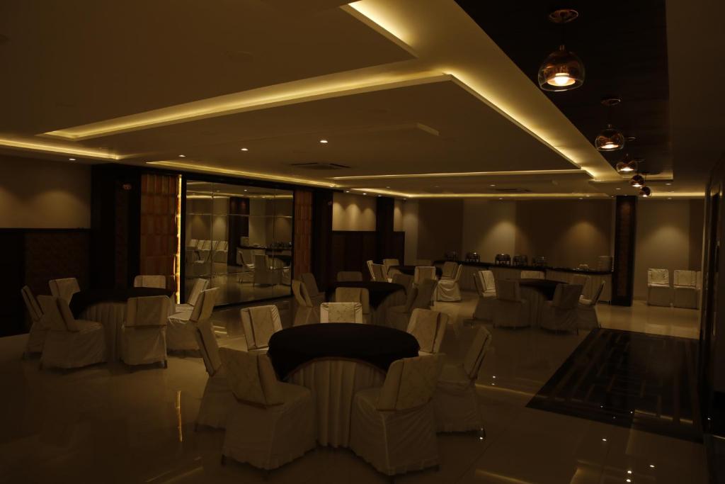 Posezení v ubytování Ka10 SQUARE HOTEL & BANQUETS