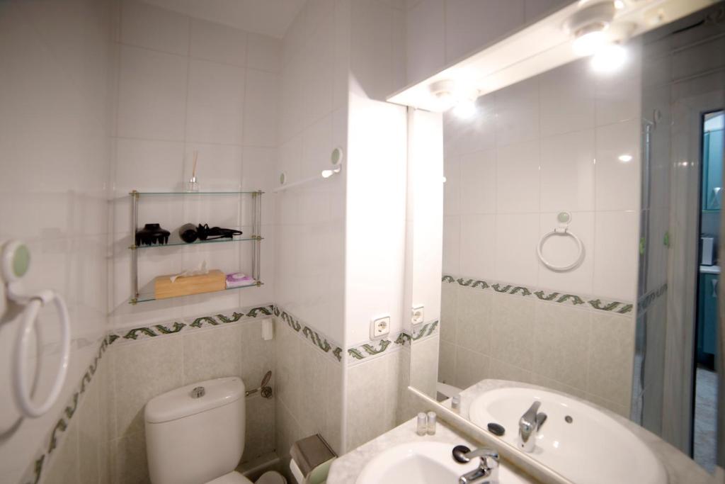 Apartamentos DC, Benalmádena – Updated 2022 Prices